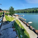 B&B Gostisce Jezero 3*