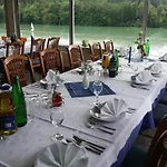 Gostisce Jezero B&B