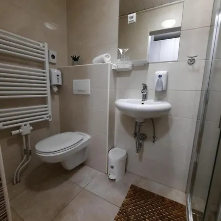 Gostisce Jezero Bed and breakfast