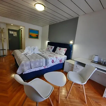 Gostisce Jezero 3* Medvode