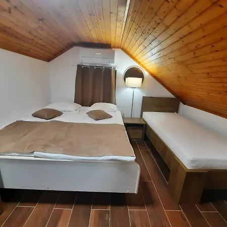 Gostisce Jezero Bed and Breakfast