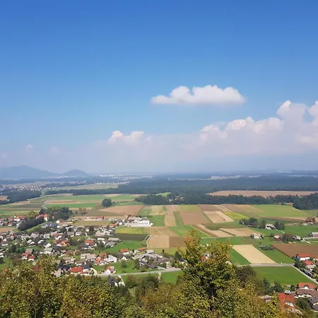 Bed and Breakfast Gostisce Jezero 3*