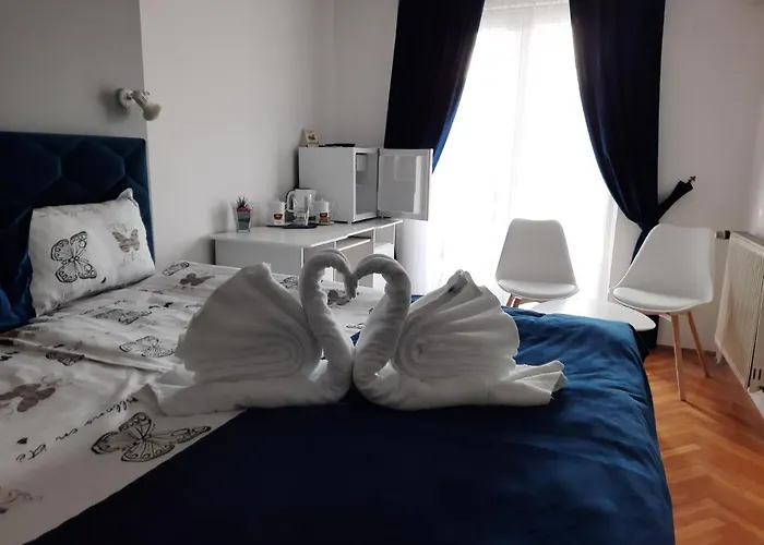 Gostisce Jezero Medvode