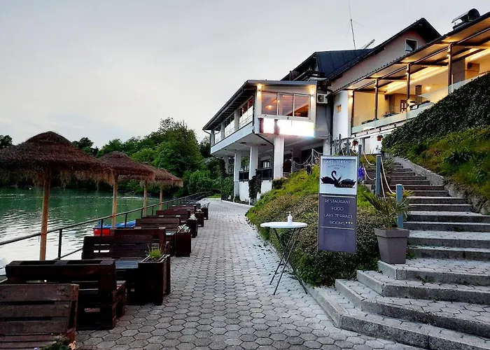Bed & Breakfast Gostisce Jezero 3*