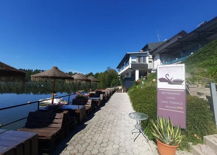 Gostisce Jezero Nočitev z zajtrkom 3*