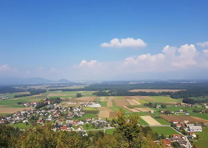 Nočitev z zajtrkom Gostisce Jezero 3*